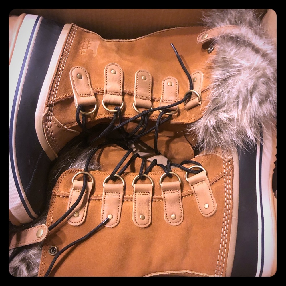Sorel Brown Winter Boots with Faux Fur
